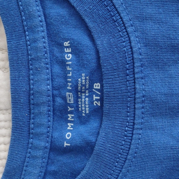 TOMMY HILFIGER Tee - Picture 3 of 3